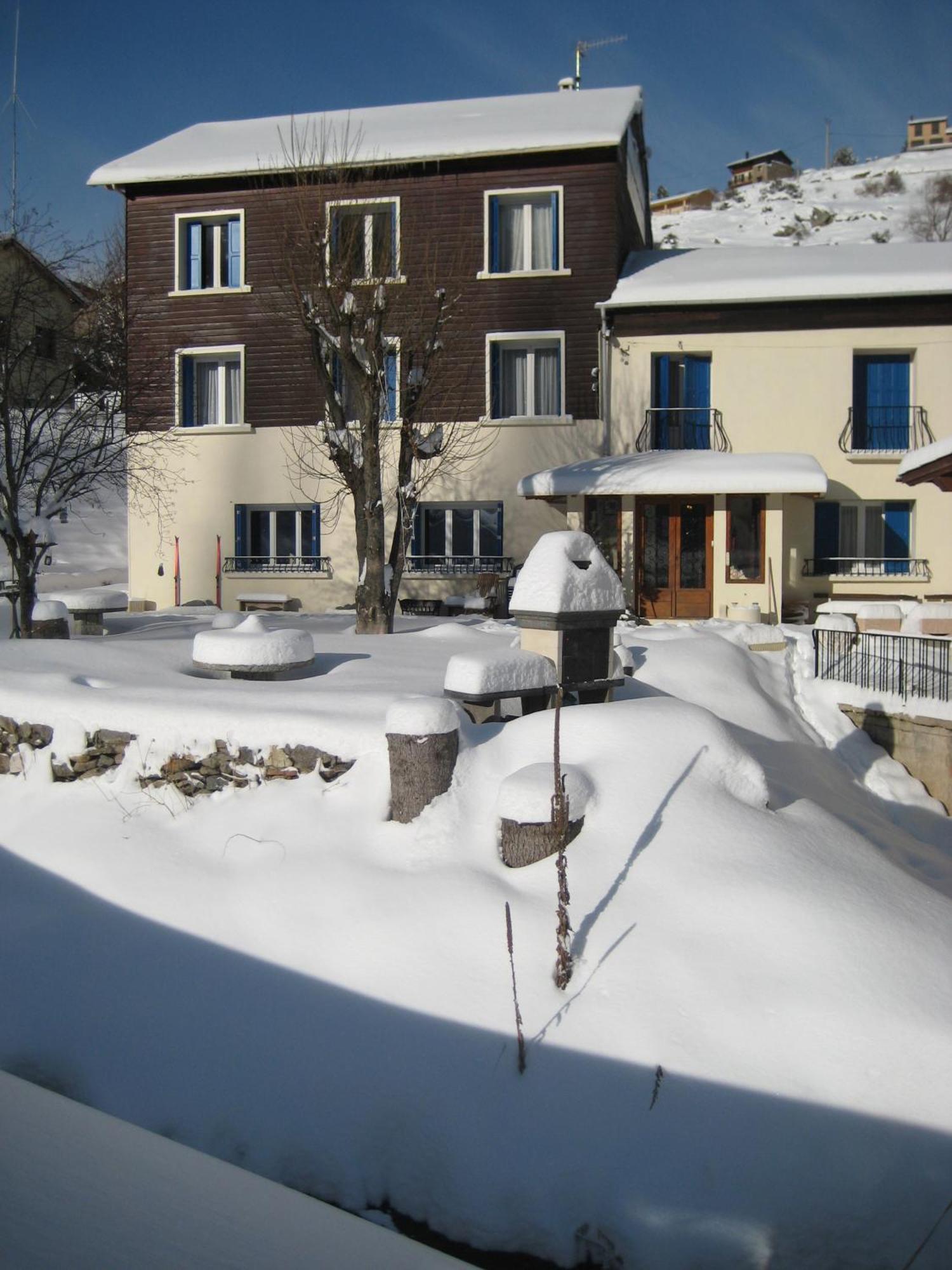 Mouli Del Riu Bed and Breakfast Saint-Pierre-dels-Forcats Eksteriør billede